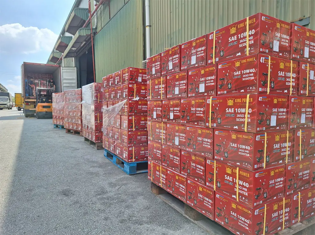 Dầu Nhớt Tại H&oacute;c M&ocirc;n Gi&aacute; Sỉ Cho Đại L&yacute;